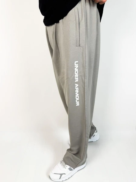 Under Armour Gri Regular Eşofman